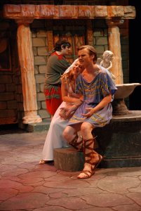 307830_10150285913862912_50388_n